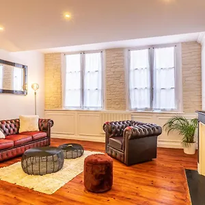 Standing - Cœur petit Bayonne - parking réservé Apartamento
